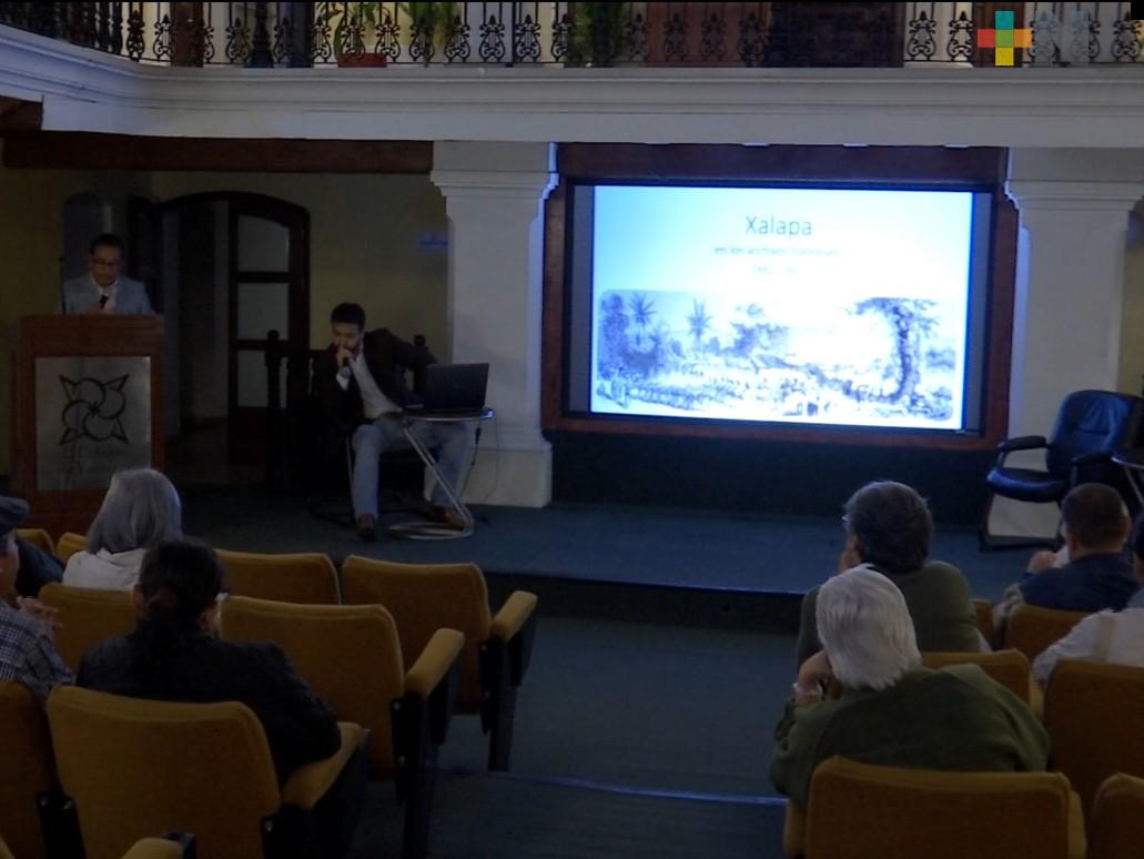 Imparten la charla “Xalapa en los archivos franceses (1861-1867)”