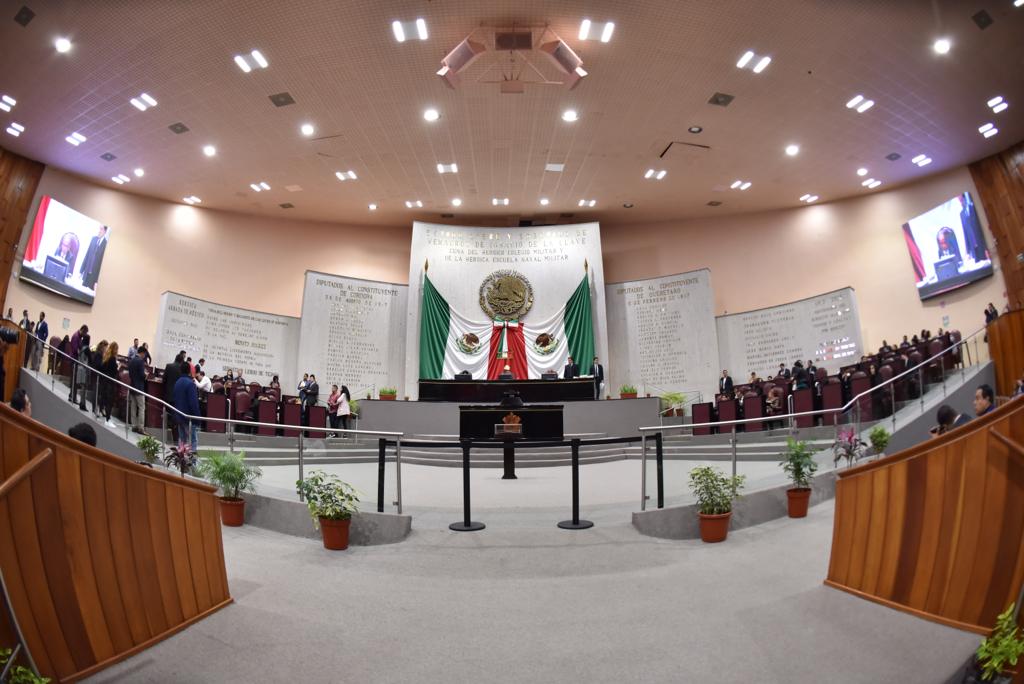 Congreso de Veracruz aprobó consulta popular y revocación de mandato