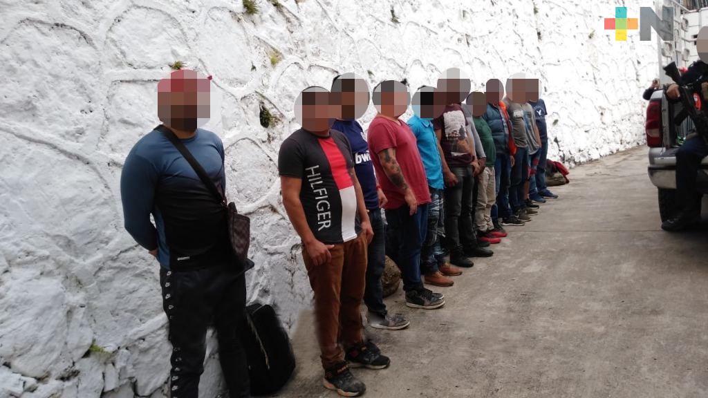 Localiza SSP a 12 migrantes centroamericanos y detiene a 2 personas