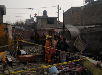 Explota polvorín en Tultepec, reportan dos muertos