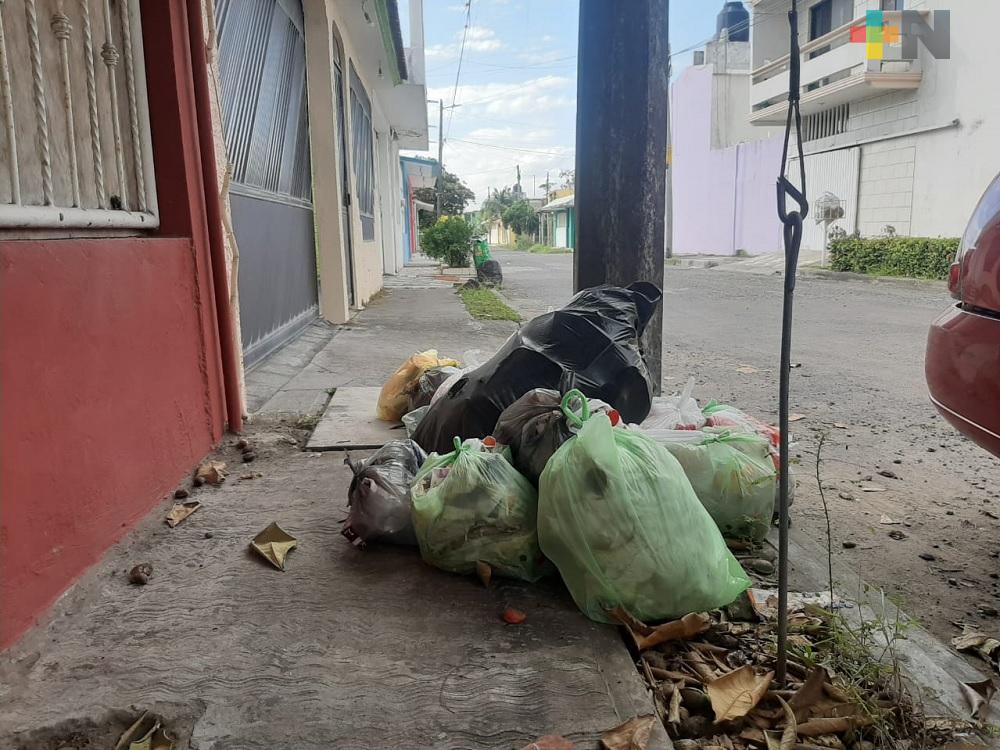 Suspensión de recolección de basura reportan en unidad habitacional El Coyol, en Veracruz puerto