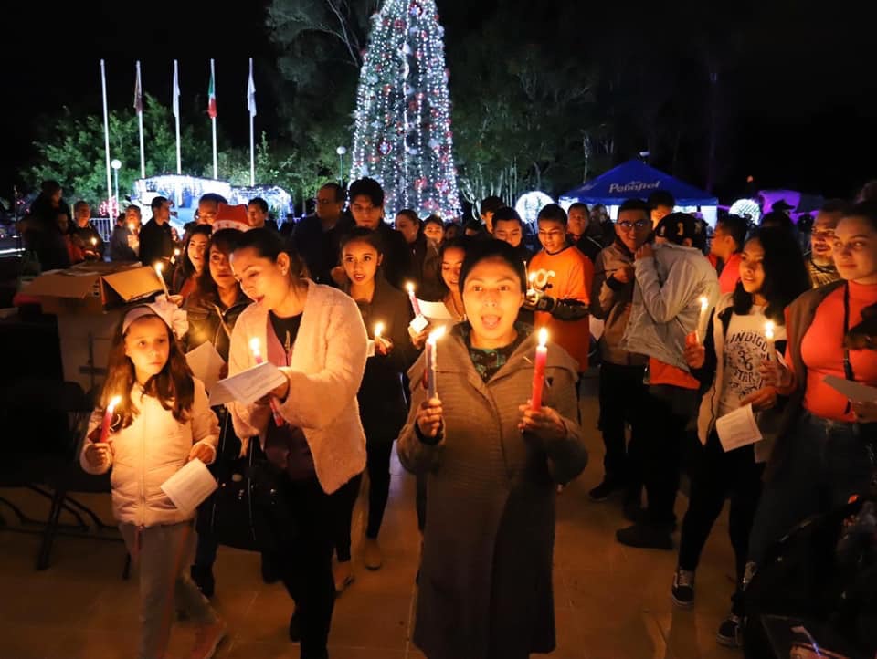 Promueve Gobierno de Veracruz convivencia familiar con posada navideña