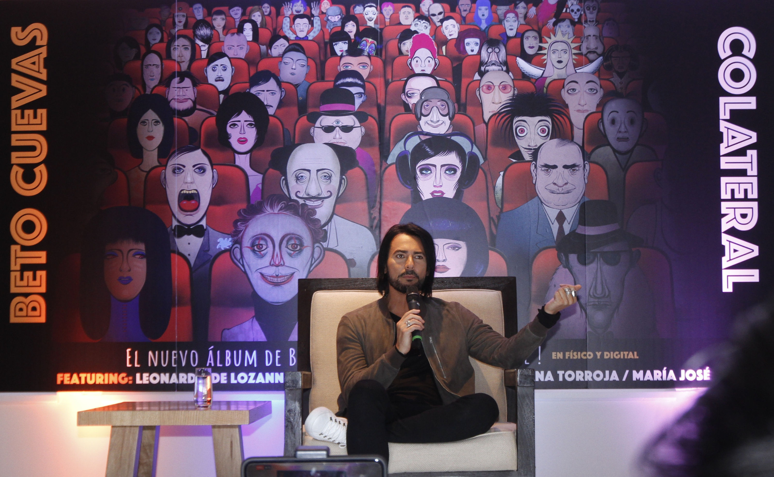 Beto Cuevas presentó «Colateral»