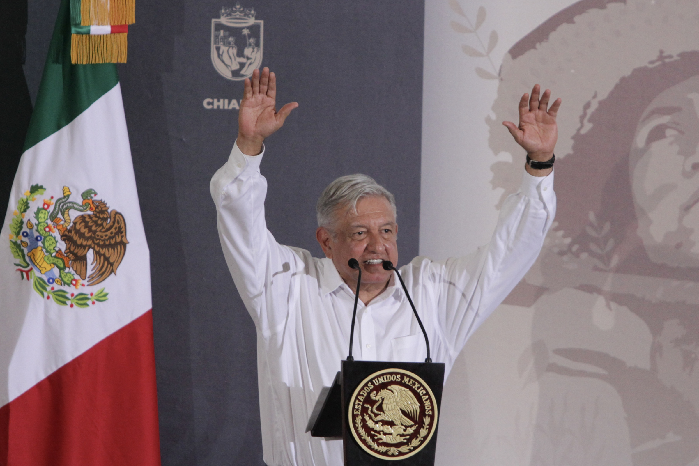 Hemos tocado fondo, sigue la reactivación económica con Tren Maya: AMLO