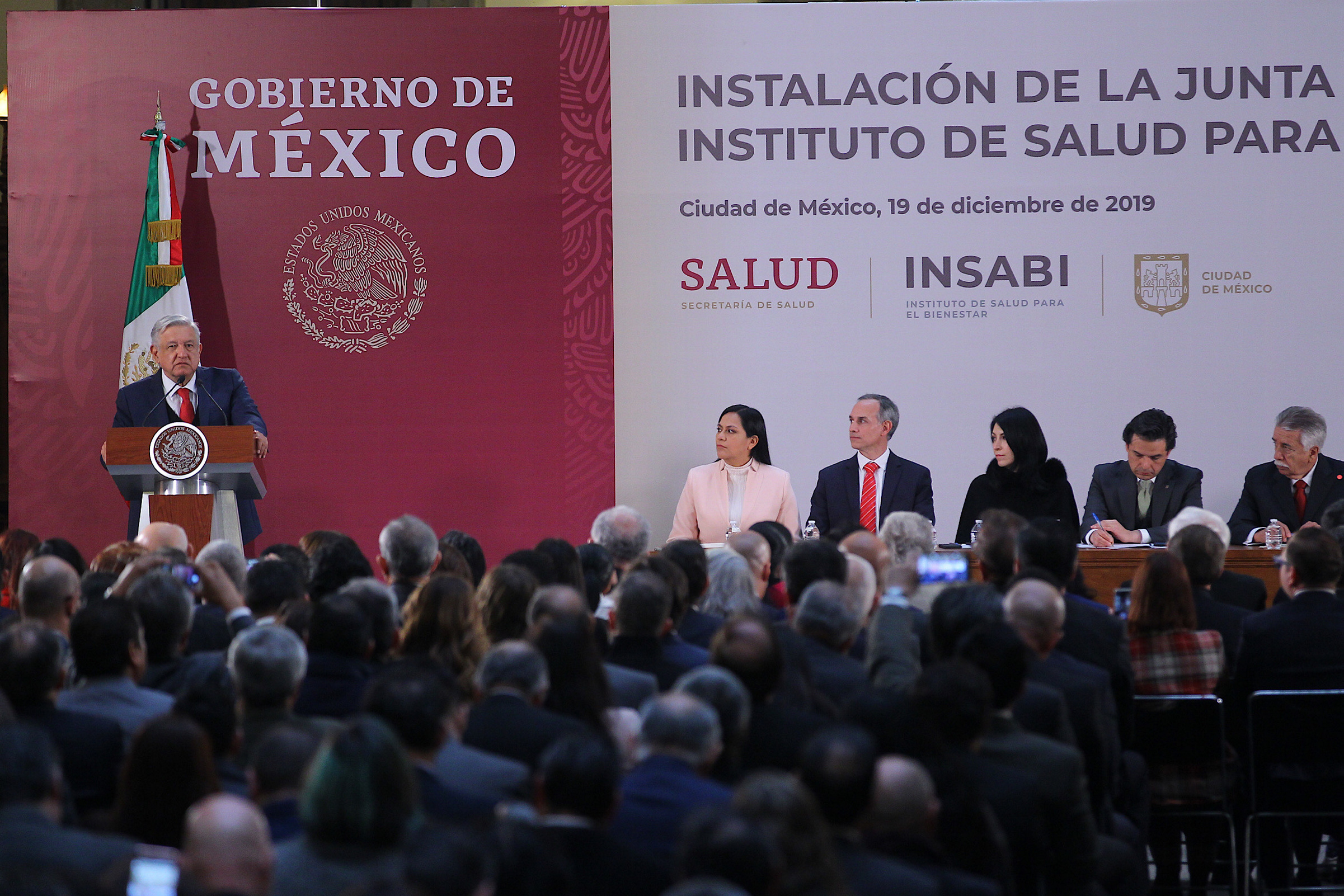 Asistió Gobernador de Veracruz a la instalación de la Junta de Gobierno del Instituto de Salud para el Bienestar