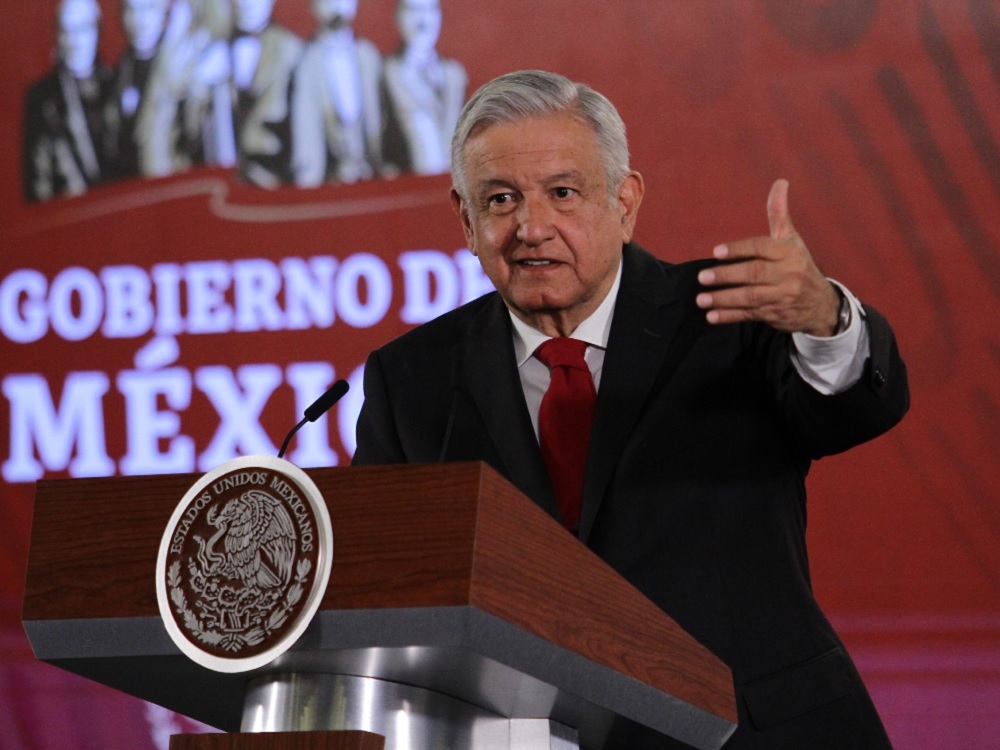 «Ya salimos de esto», asegura AMLO tras firma de modificaciones al T-MEC