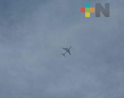 Banco de niebla impide aterrizaje de avión en Aeropuerto de Minatitlán