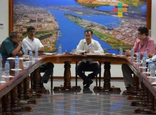 Conforman Comunidad Portuaria de Coatzacoalcos