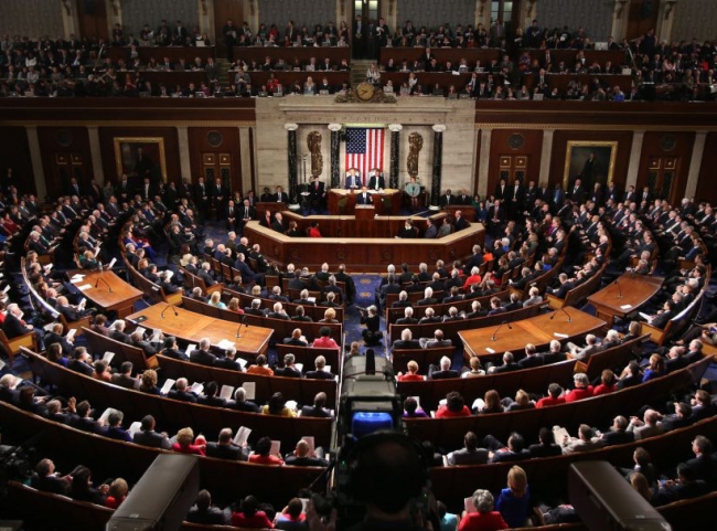 Aprueban juicio político contra el presidente Trump