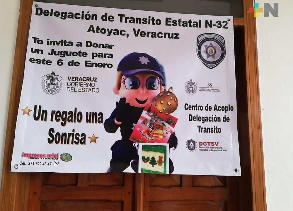 Delegación de Tránsito  inició colecta de juguetes para niños de la sierra de Atoyac