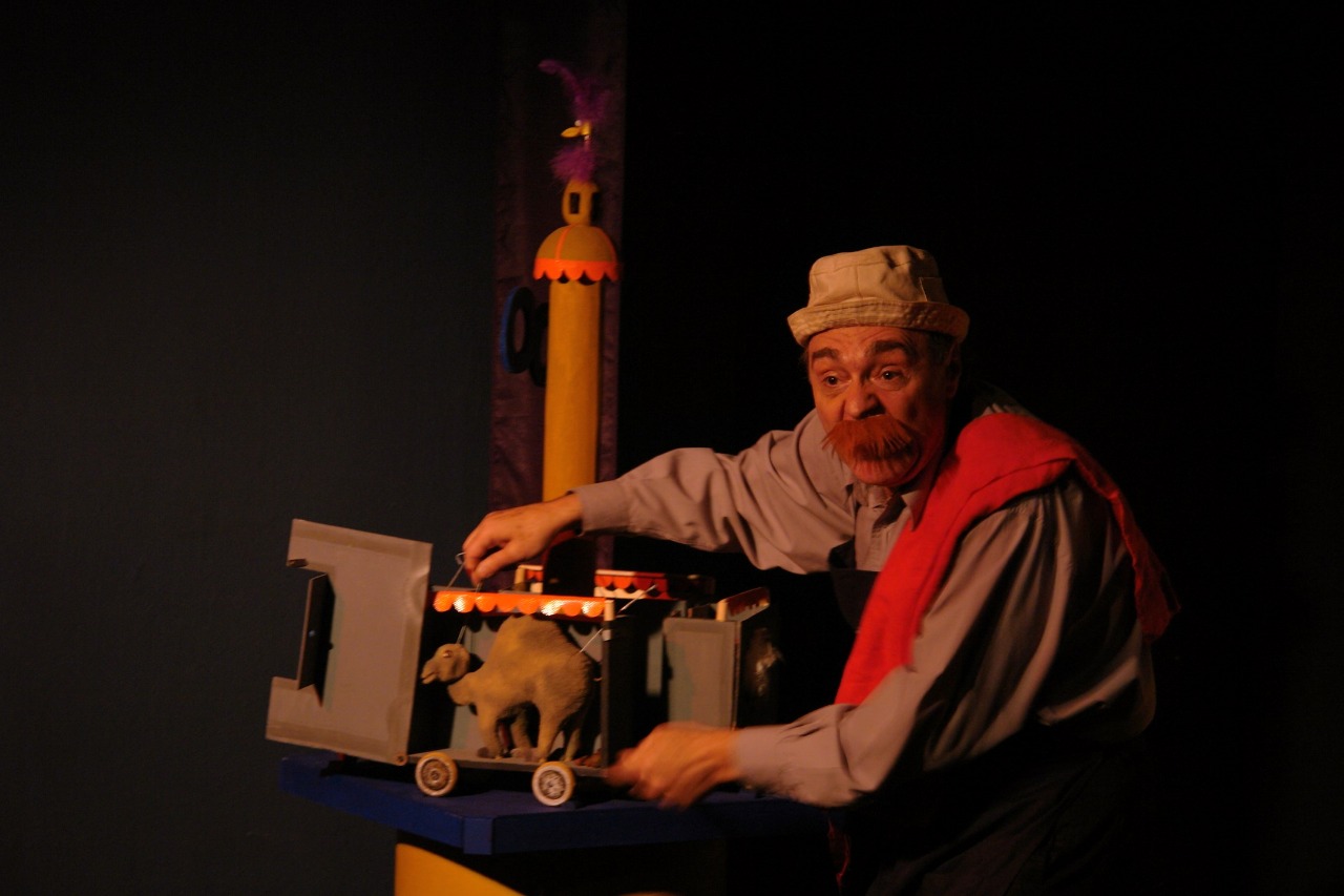 Carlos Converso presenta en GAC «El oso que no lo era»