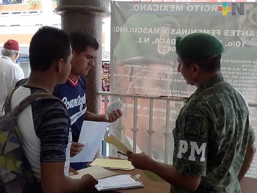 En Tuxpan abren módulos para interesados en ingresar al Ejército Mexicano