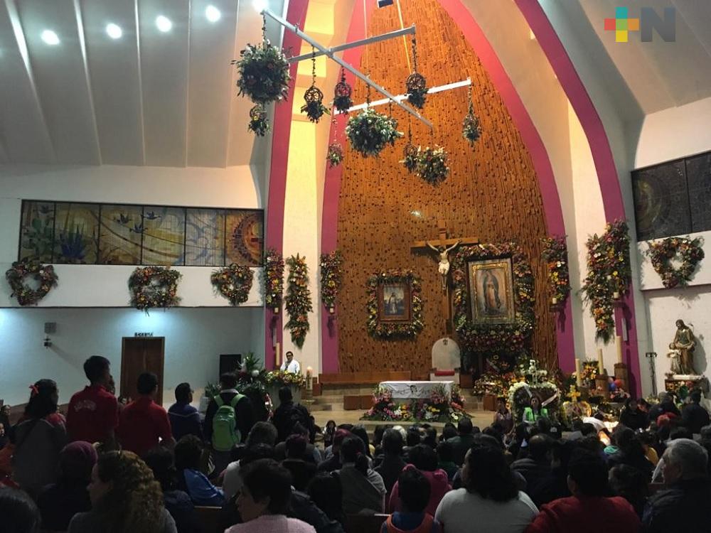 Feligreses celebran a la Virgen de Guadalupe en la entidad veracruzana