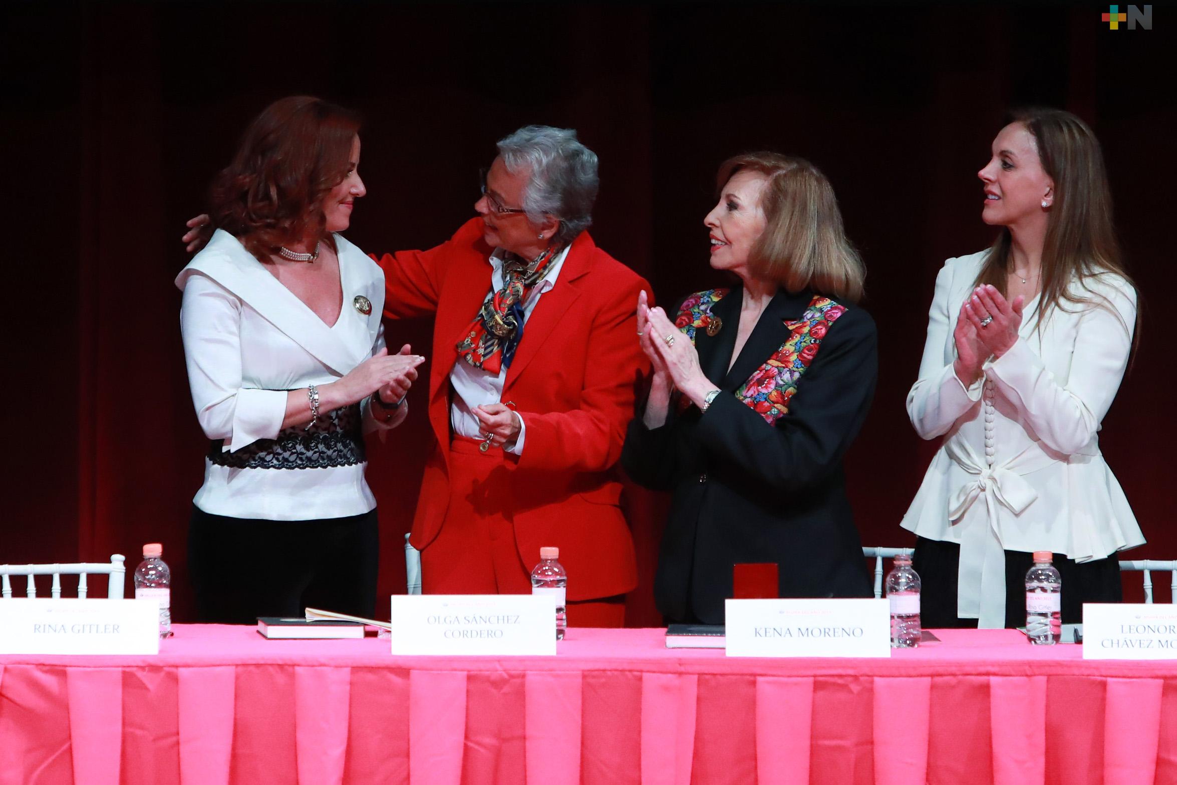 Rina Gitler fue galardonada con la medalla a la mujer del Año 2019