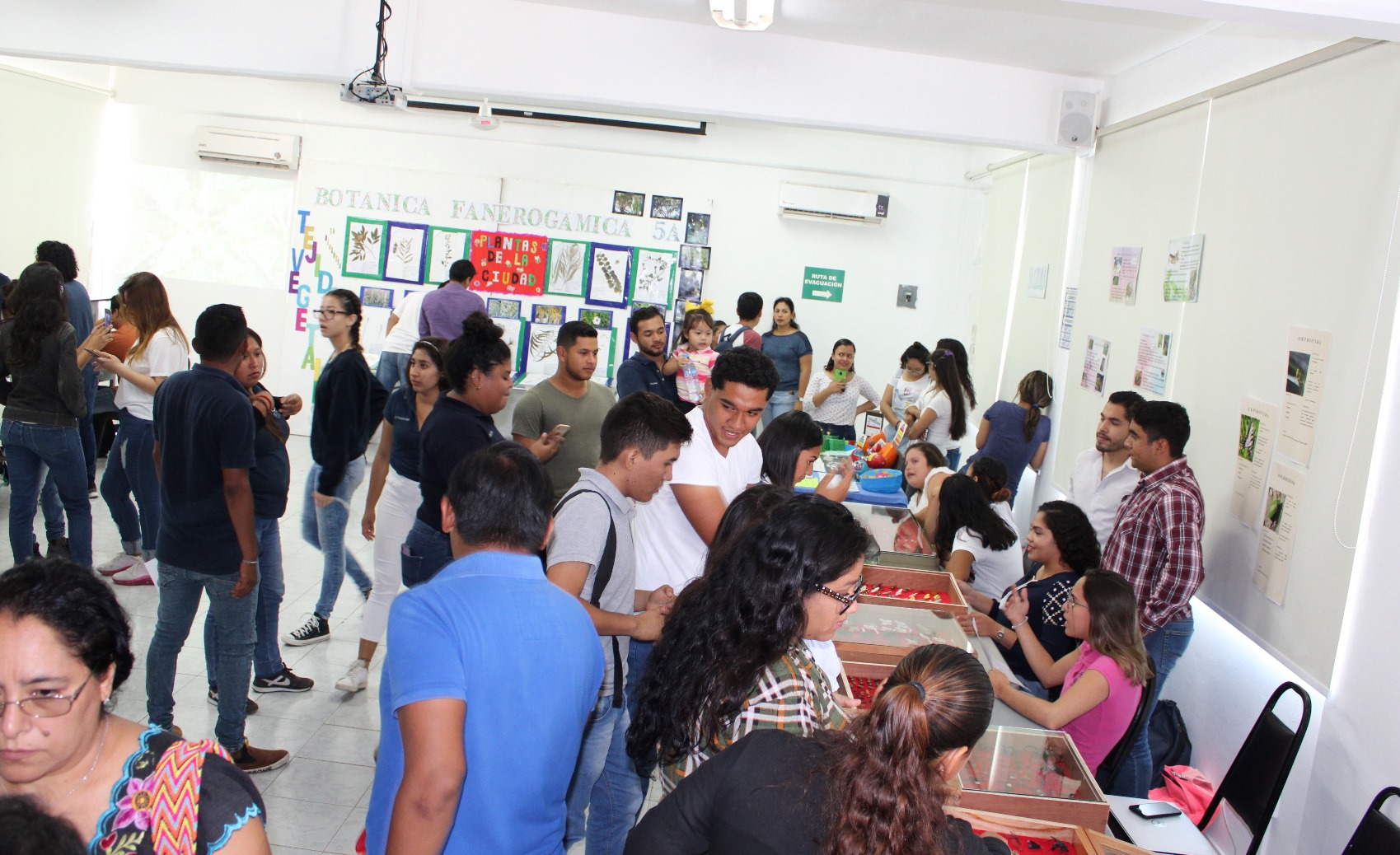 Alumnos de ITBoca participan en Muestra Académica 2019