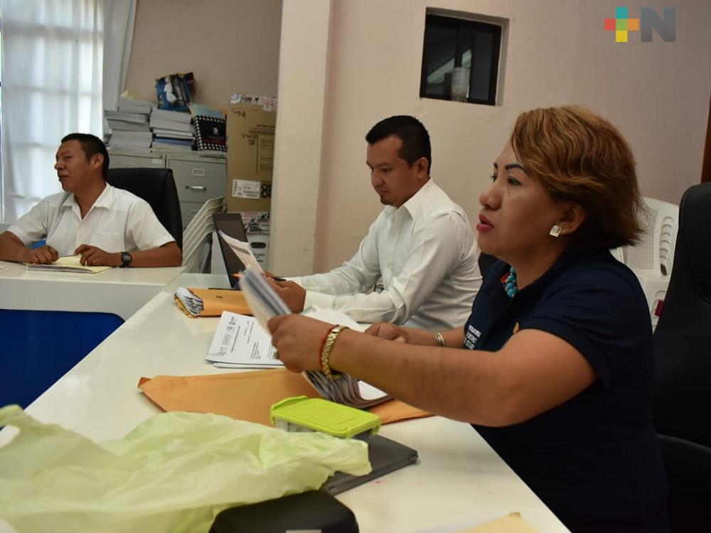 Registro Civil de Tantoyuca busca disminuir rezago administrativo
