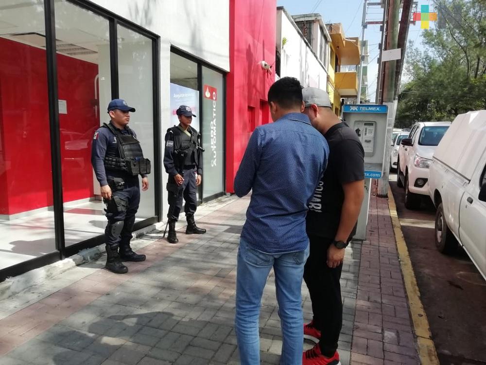 SSP realiza operativos en sucursales bancarias y comercios del centro de Coatzacoalcos