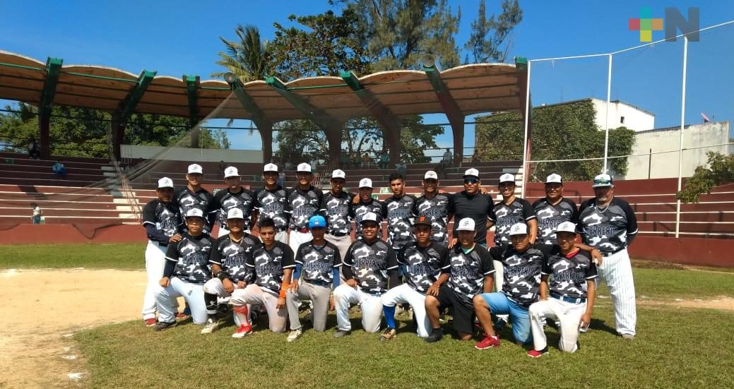 Mantiene invicto Guerreros de Coatzacoalcos en Liga Instruccional de Beisbol