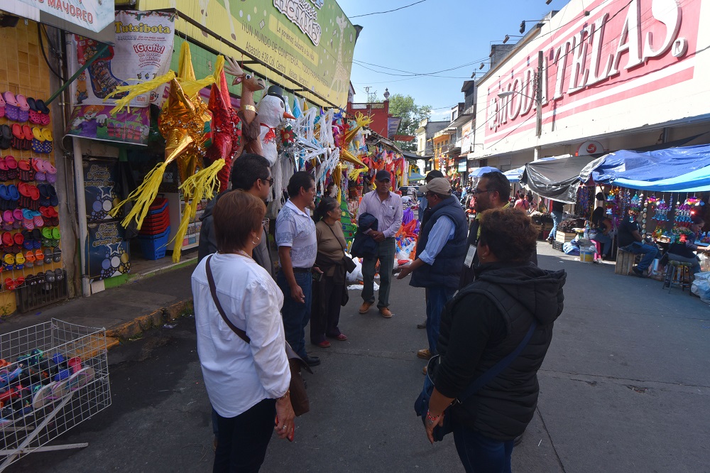 Autoridades de Xalapa no autorizarán instalación de comercio ambulante en la explanada de la plaza Lerdo