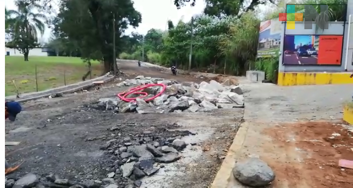 Rehabilitan la avenida Eugenio Garza Sada, en Córdoba