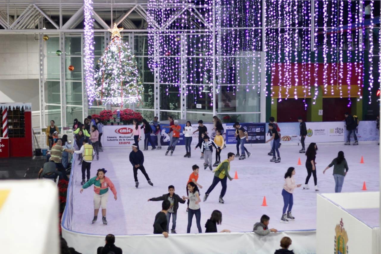 Con festival del Día de Reyes preparan gran cierre de pista de hielo en el MIX