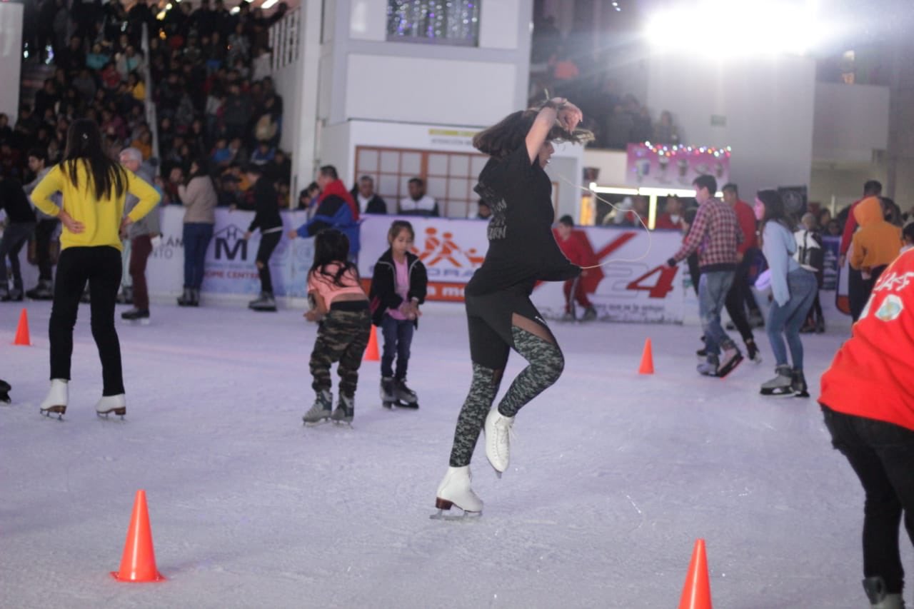 62 mil personas fue el total de personas que patinaron en la pista de hielo