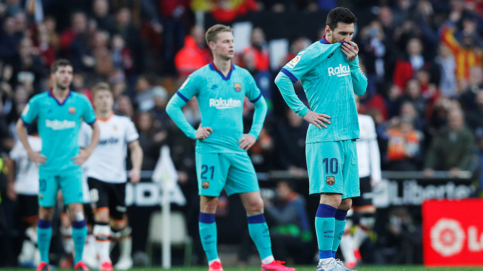 Maxi Gómez y Valencia fulminan al Barcelona en Mestalla