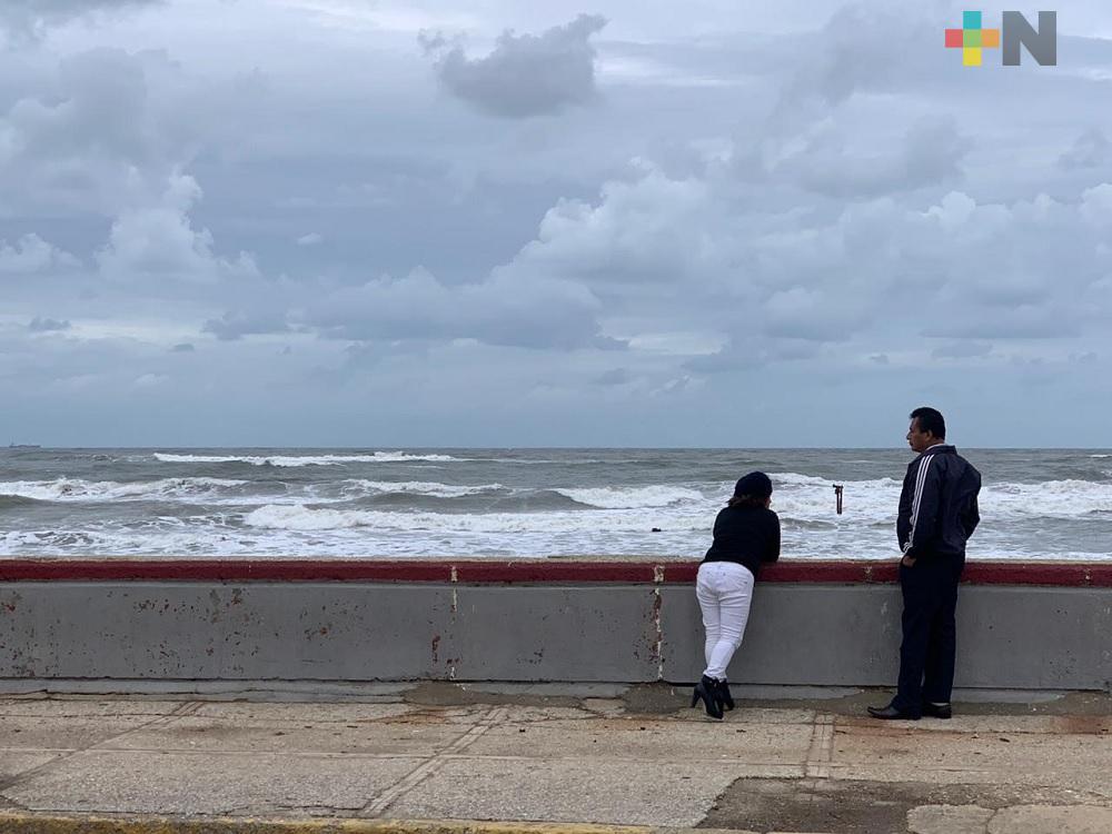 Cielo nublado a medio nublado domina al Estado de Veracruz