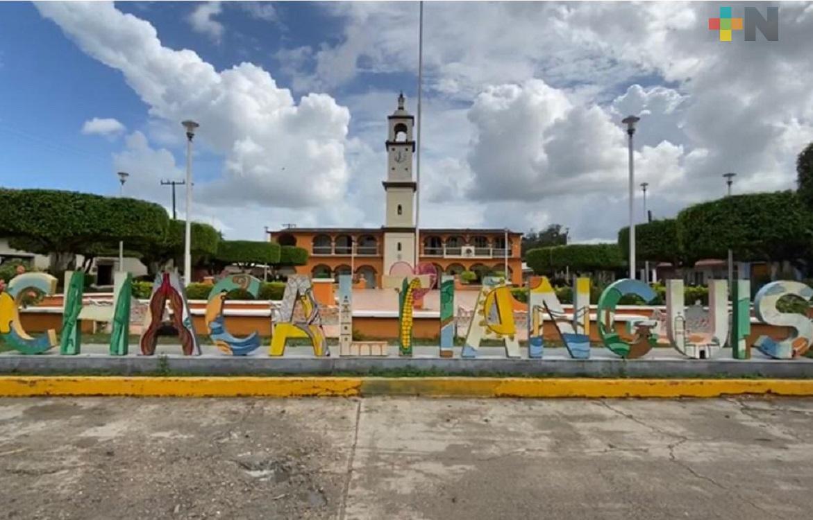 Invita alcaldesa de Chacaltianguis, a fiestas del Santo Padre Jesús