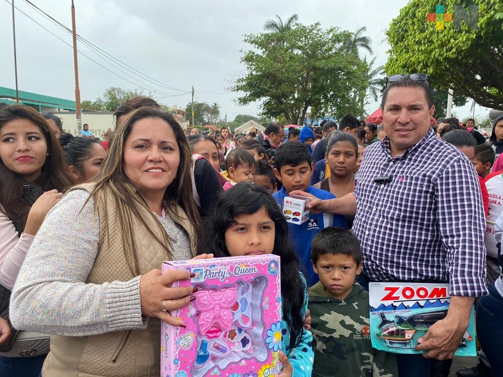 DIF municipal de Carlos A. Carrillo festejó Día de Reyes