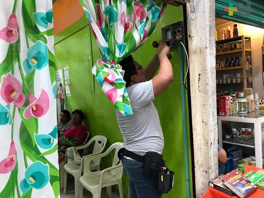 En febrero se estima concluir nuevas instalaciones eléctricas en mercado de Coatzacoalcos