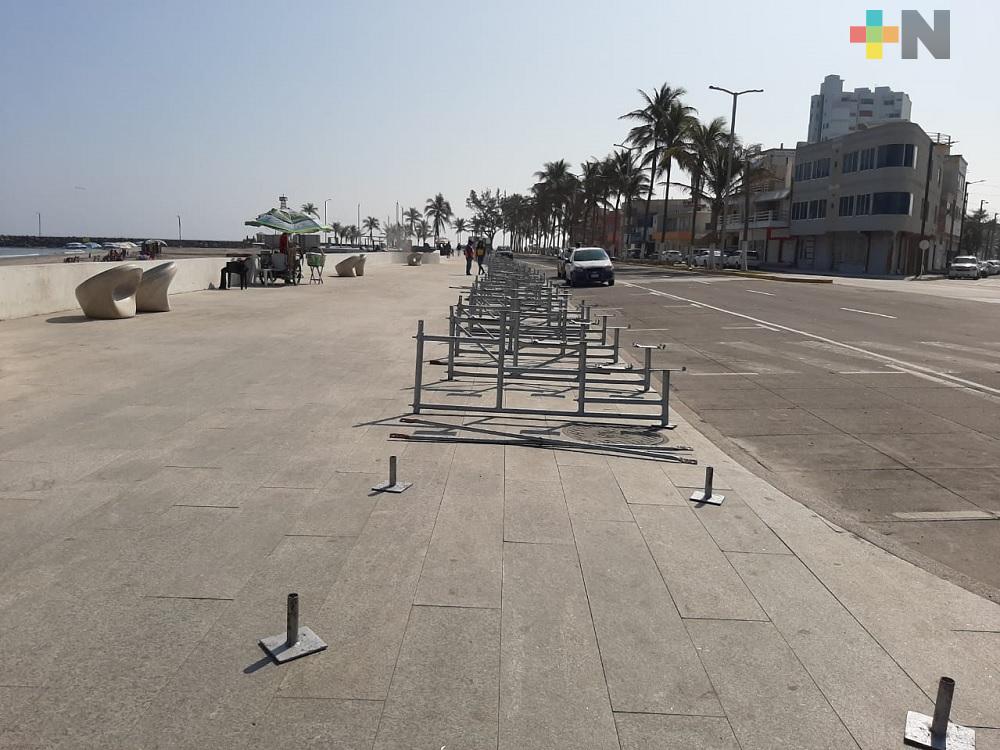 Inició la instalación de gradas para el Carnaval de Veracruz
