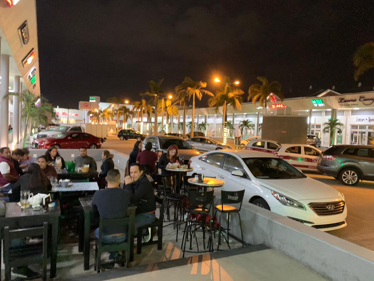 A partir de este jueves, hoteles y restaurantes en Veracruz reinician actividades