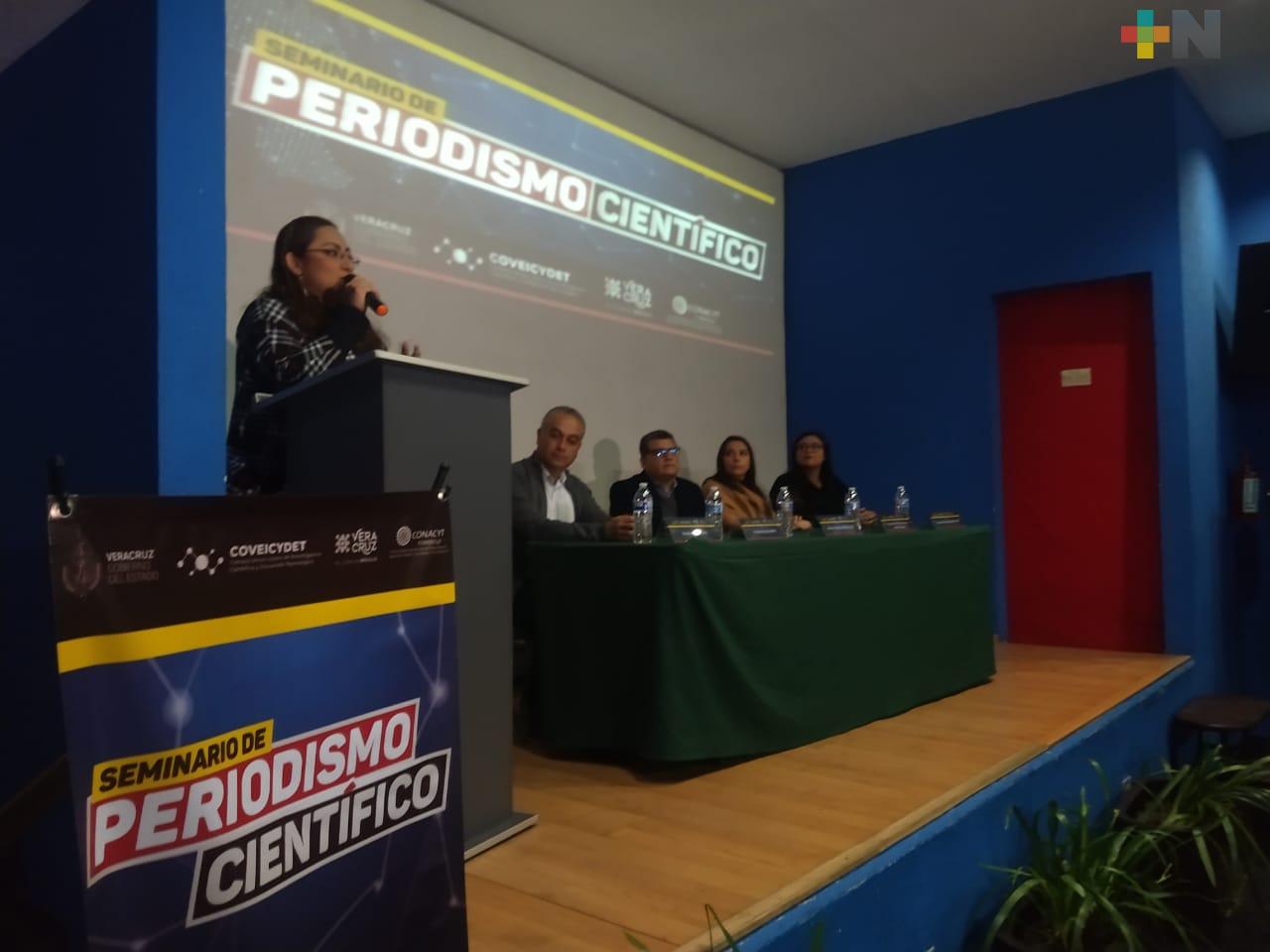 Científicos y periodistas intercambiaron experiencias en el Seminario de Periodismo Científico que se realizó en Xalapa