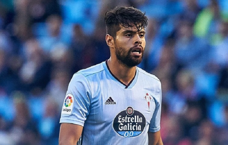 Néstor Araujo hace de lado rumores y resalta su compromiso con Celta