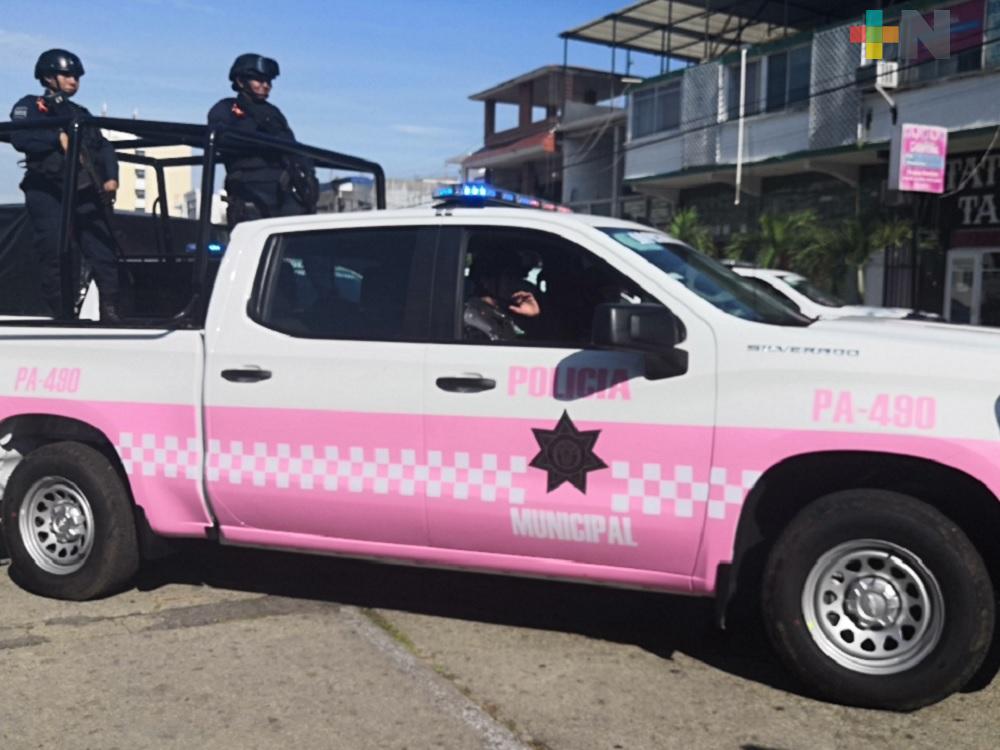 Patrulla rosa se encuentra en mantenimiento: Alcalde de Coatzacoalcos
