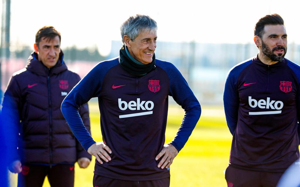 Barcelona presenta a «Quique» Setién como su nuevo técnico