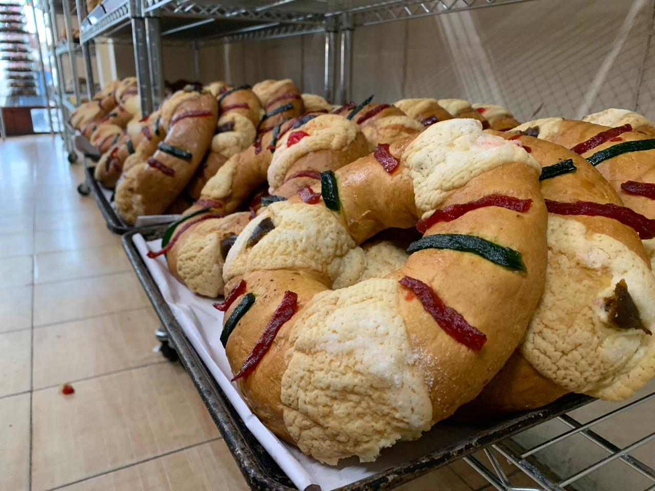 Rosca de reyes, una tradición  que disfrutan las familias veracruzanas