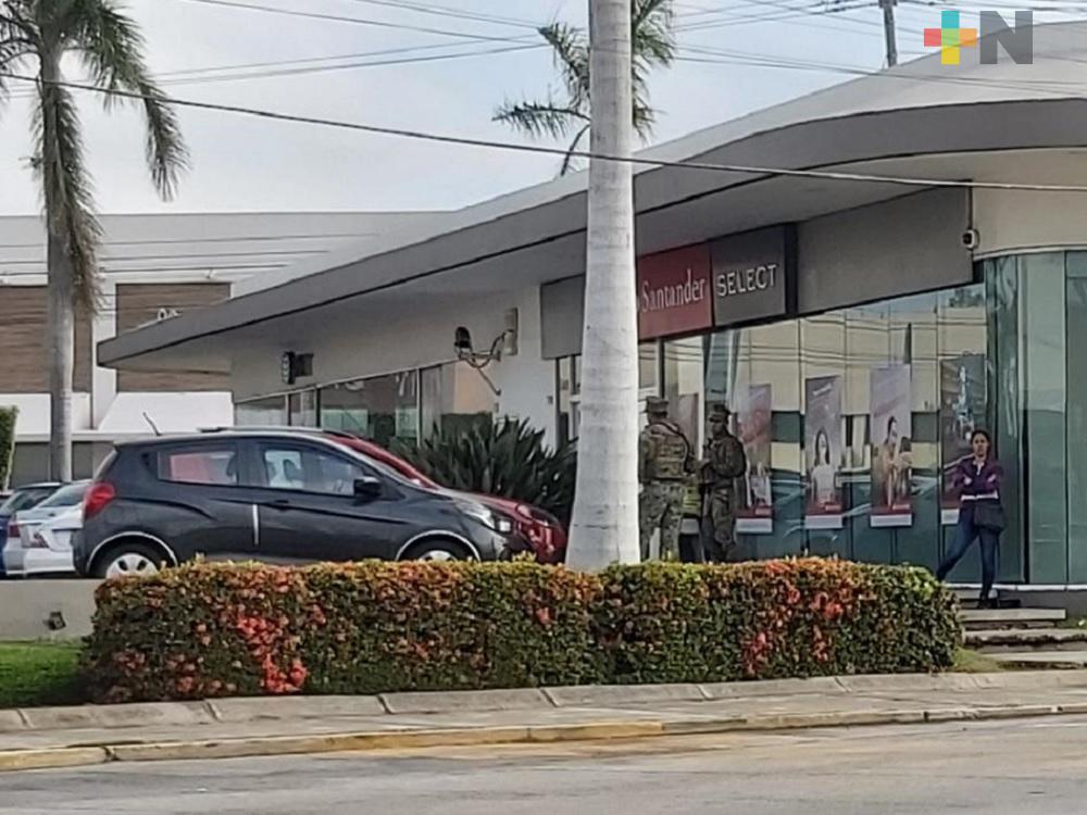 Tras asalto a cuentahabiente, refuerzan seguridad en alrededores de sucursal bancaria de Boca del Río