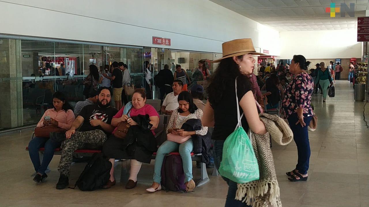 Afluencia de pasajeros crece en 60% en la central camionera de Coatzacoalcos