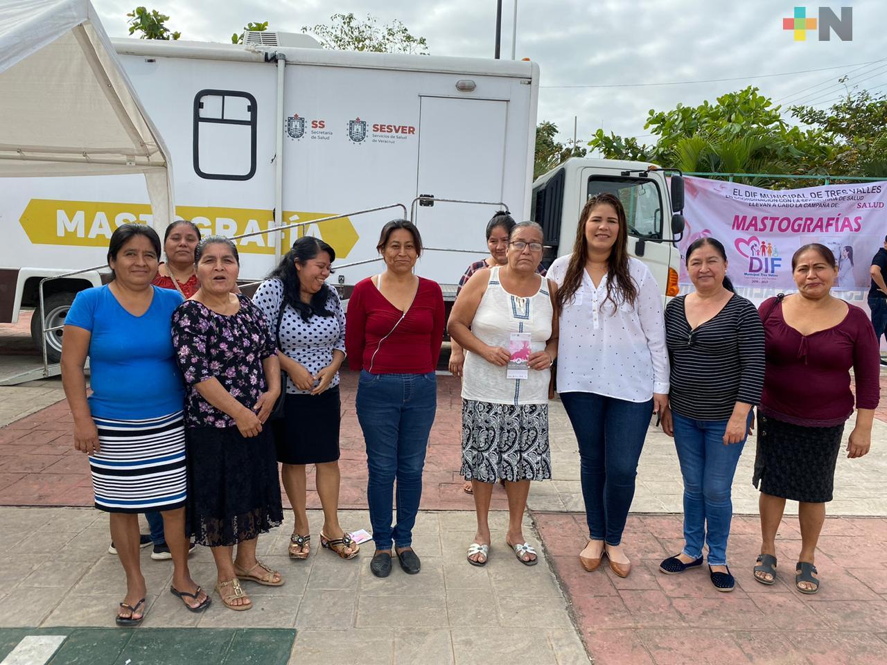 Ofrecen mastografías a mujeres de Tres Valles