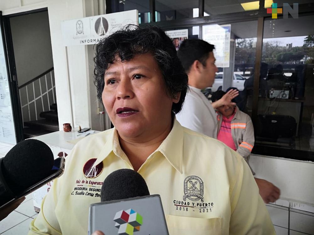 Sin reporte de robos a escuelas de Coatzacoalcos durante período vacacional: Regidora