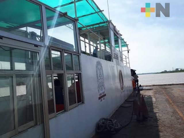 Intensa neblina provocó que transbordador perdiera la navegación, en Coatzacoalcos