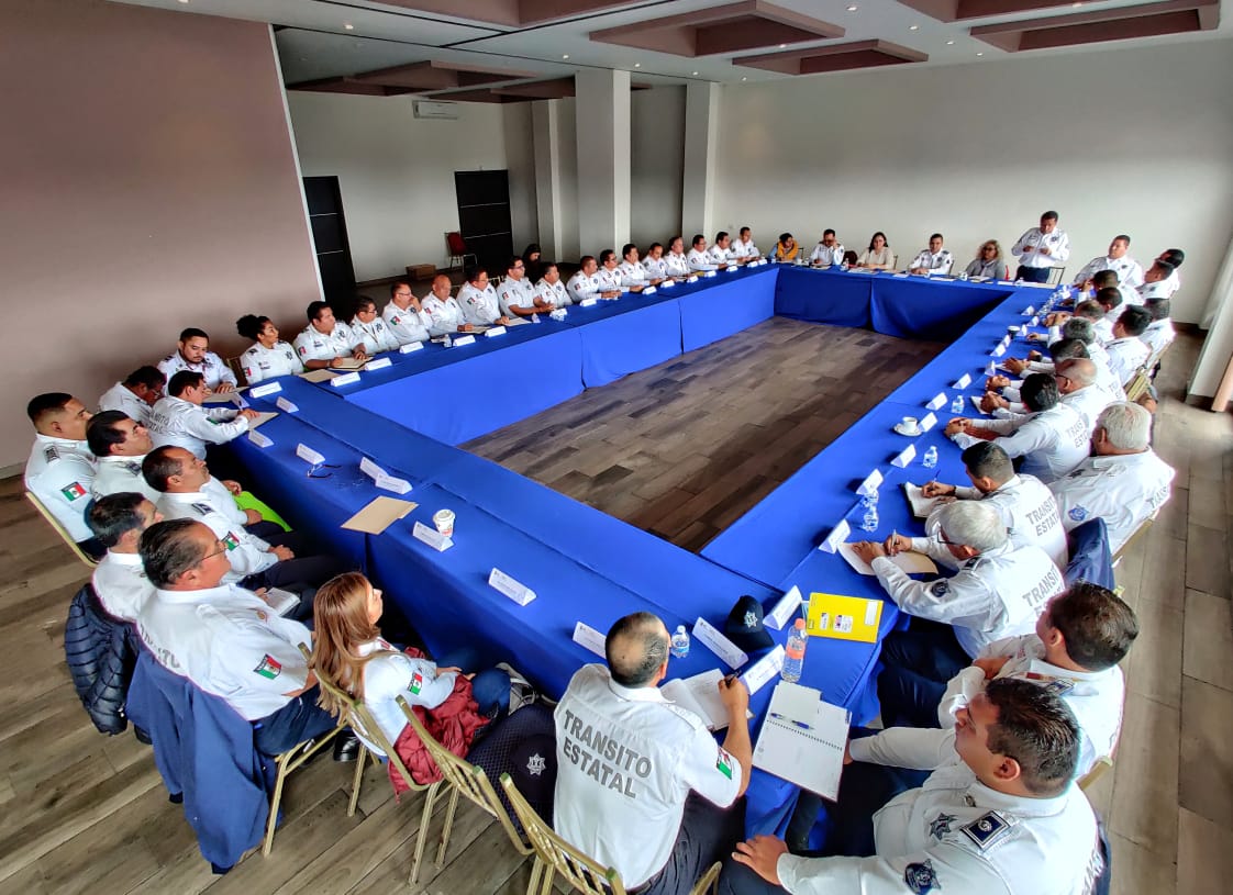 Establece Tránsito del Estado estrategias anuales de seguridad vial
