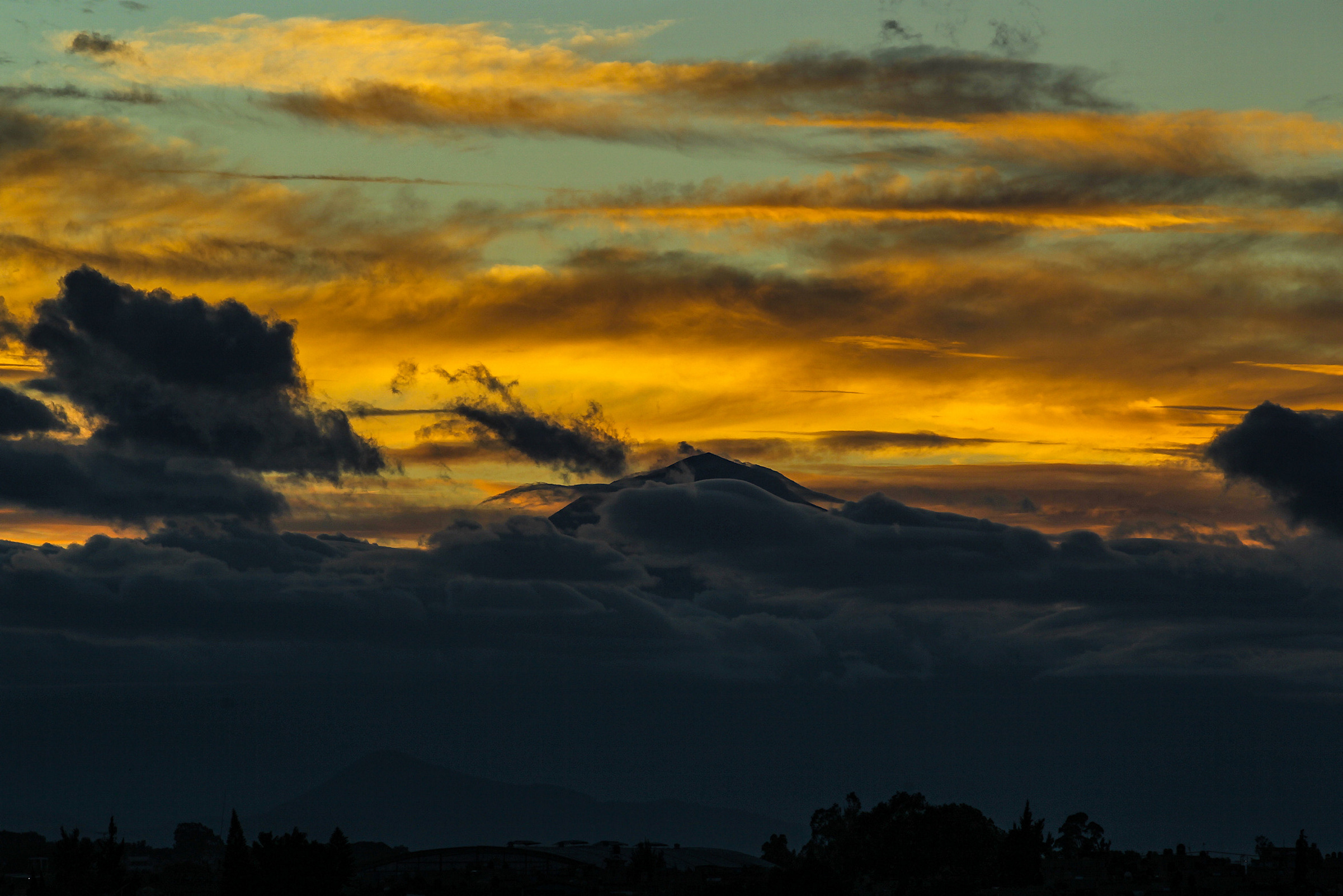 Cielo nublado en la capital del país