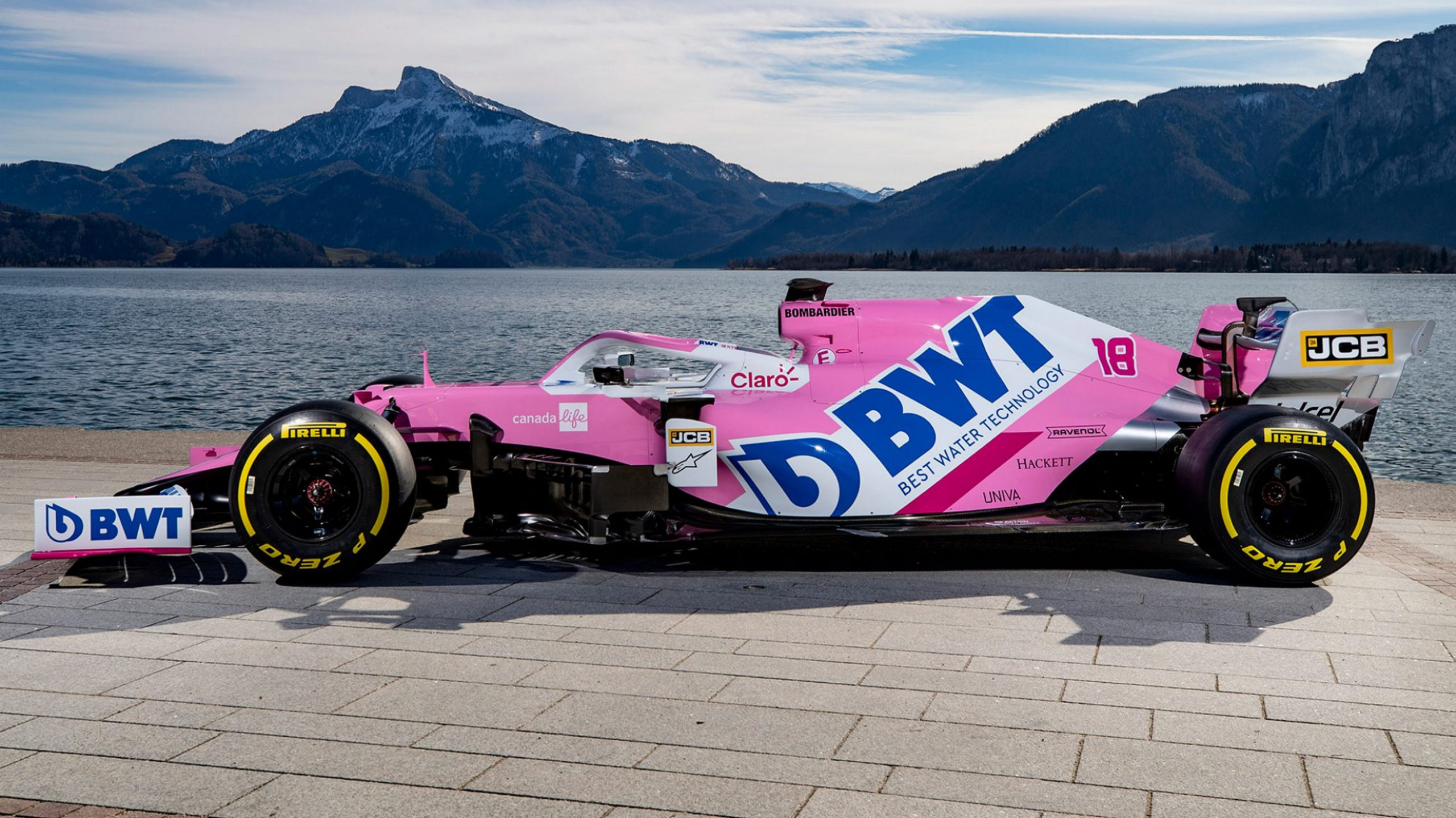 “Checo” Pérez marca segundo mejor tiempo en inicio de test de F1