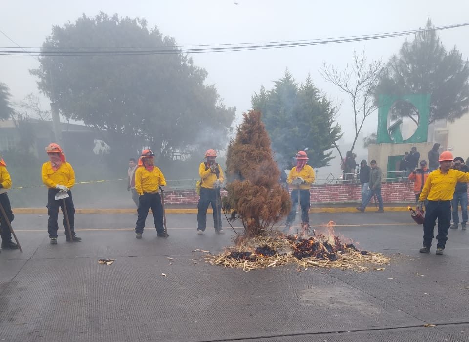 Realizaron capacitación sobre combate  de incendios forestales, en Altotonga