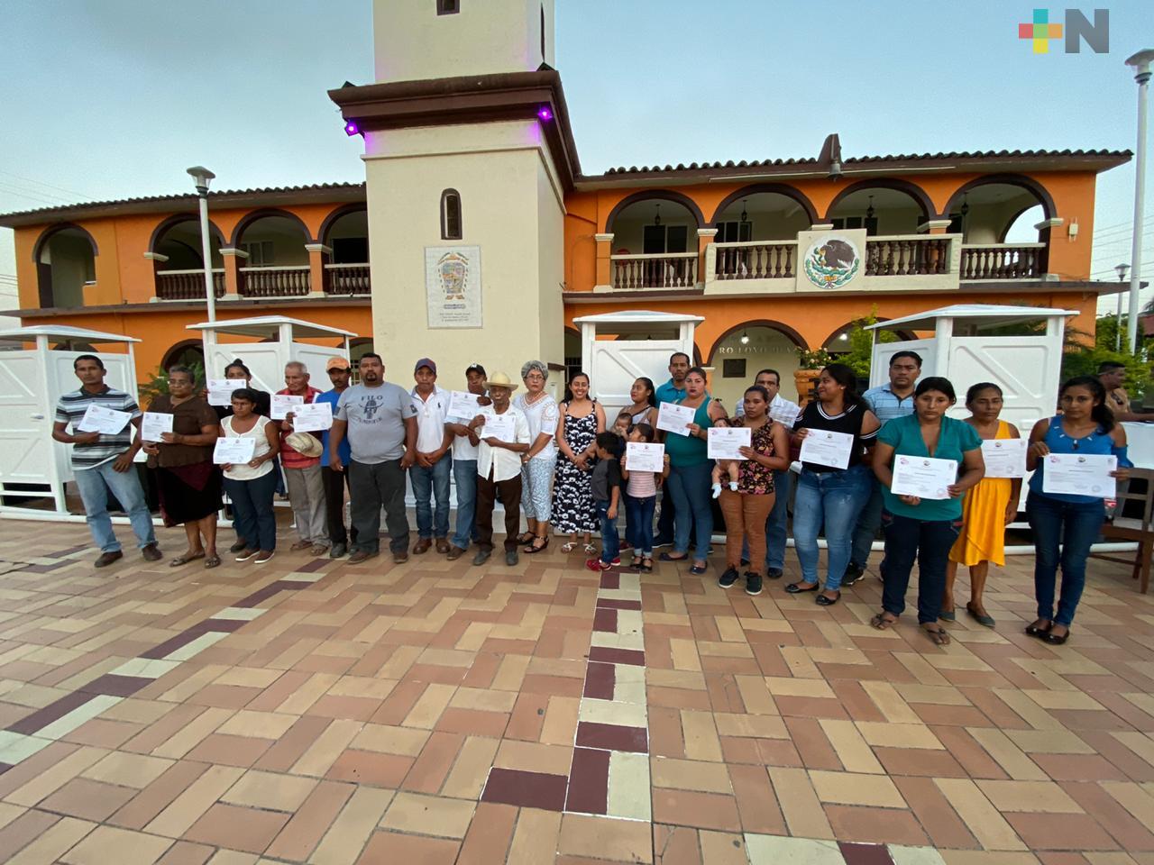 Entregó DIF Municipal sanitarios ecológicos en comunidades de Chacaltianguis