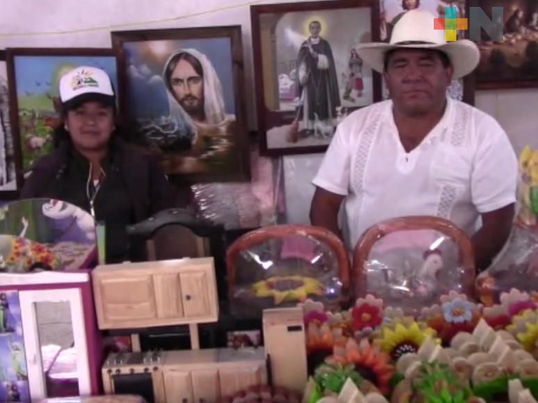 Expo artesanos en la fiesta patronal de Huayacocotla