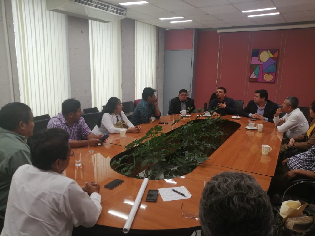 Solicita alcalde de Oteapan a su homólogo de Chinameca, respetar resolución del Congreso